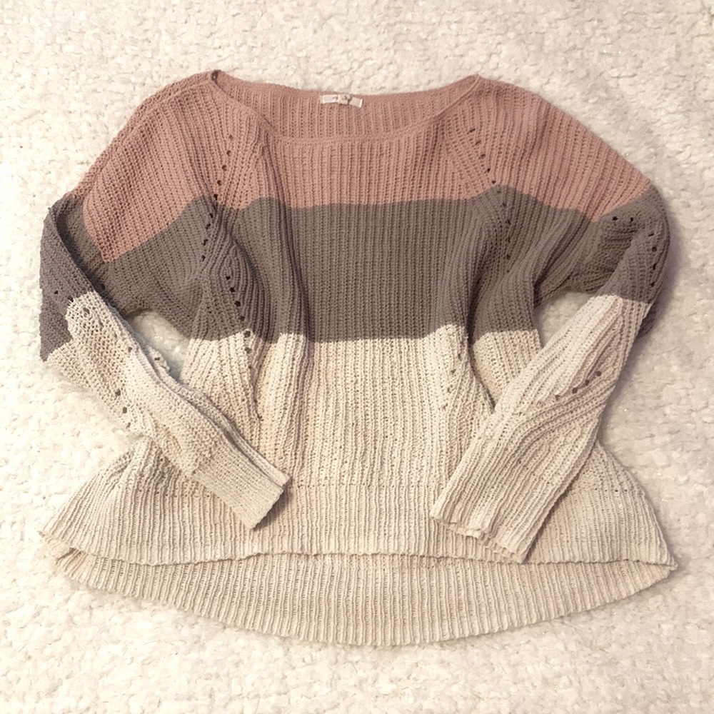 Maurice’s sweater - Picture 3 of 5